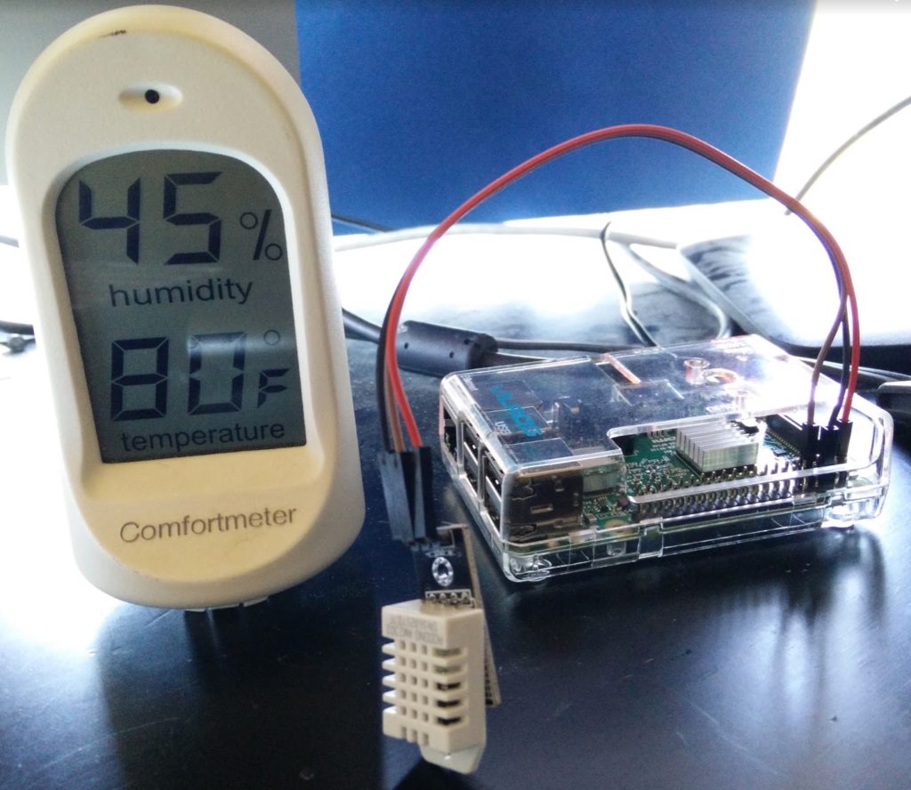 Picture of IoT Temperature & Humidity Sensor DHT22 AM2302 comparing to standalone sensor