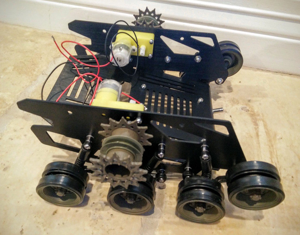 dfrobot-devastator-tank-treaded-tracked-robot-motors-and-rollers-view-2