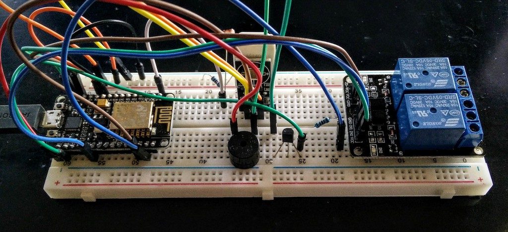 ESP8266 NodeMCU WiFi Garage Door Opener Relay