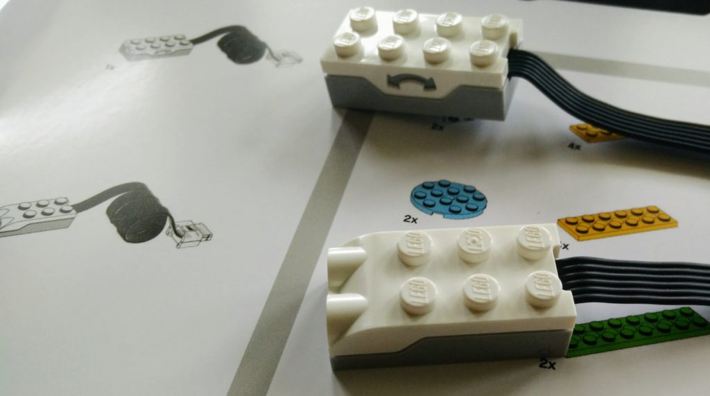 wedo-2-0-motion-and-tilt-sensor LEGO WeDo 2.0 STEM Robotics Kit Introduction
