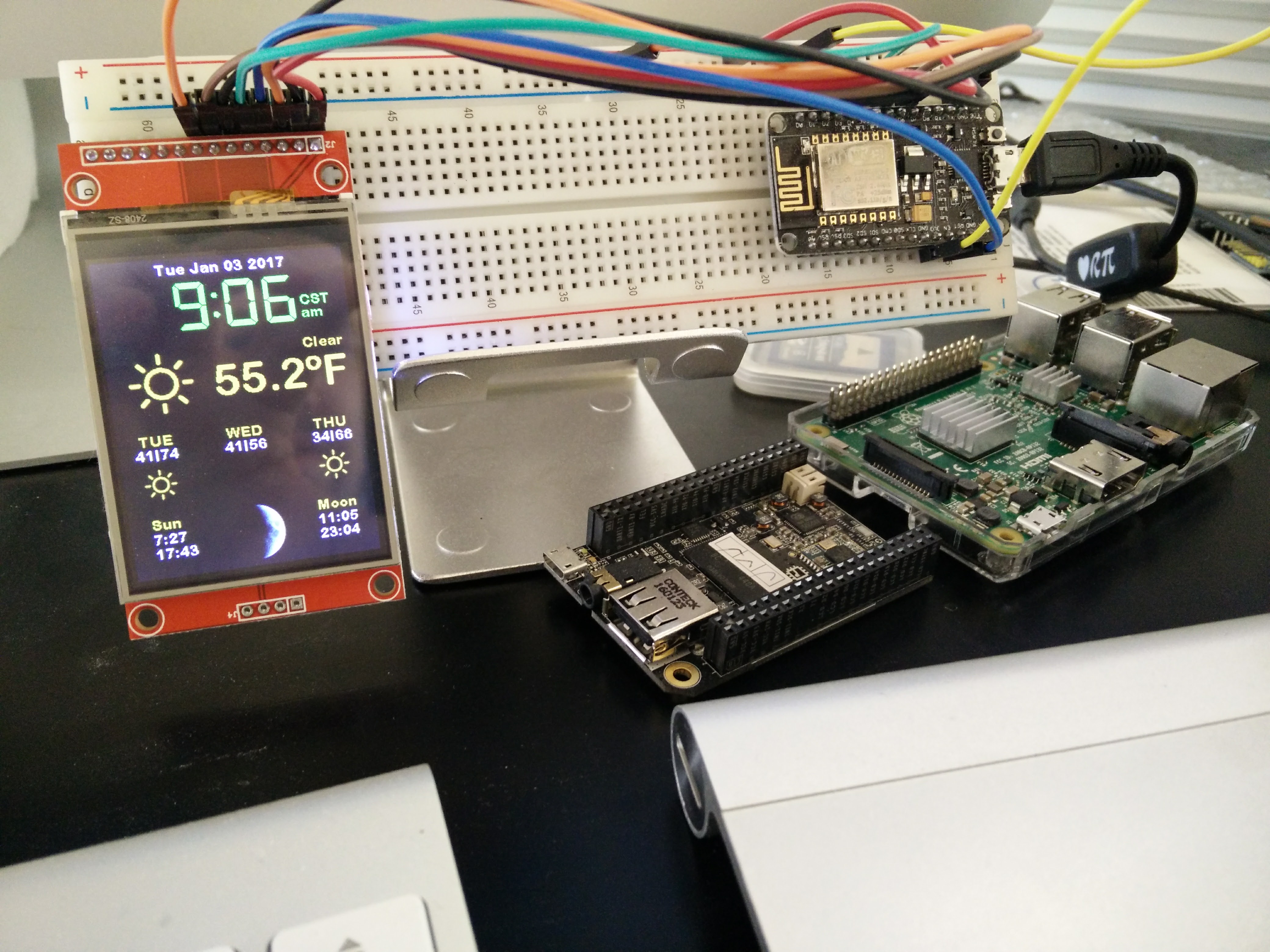 https://www.wemustbegeeks.com/wp-content/uploads/2017/01/ESP8266-Color-Weather-Station.jpg